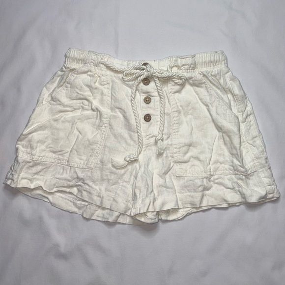 Free People Size XS White Linen Blend Boho Coquette Drawstring Shorts - Picture 1 of 7